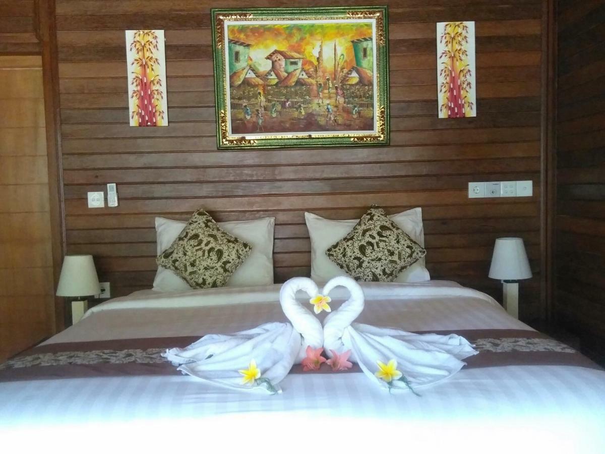 Gatri Hut Hotel Nusa Lembongan  Exterior photo